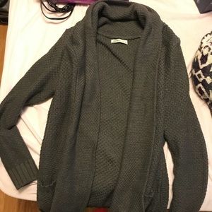 Very warm & comfortable cardigan